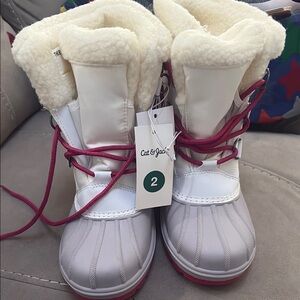 Cat & Jack Kids Winter Boots - White and Pink